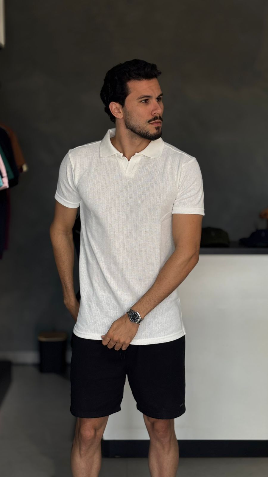 Camisa Polo Masculina Gola V branca  em Tricot – Estilo Italiano