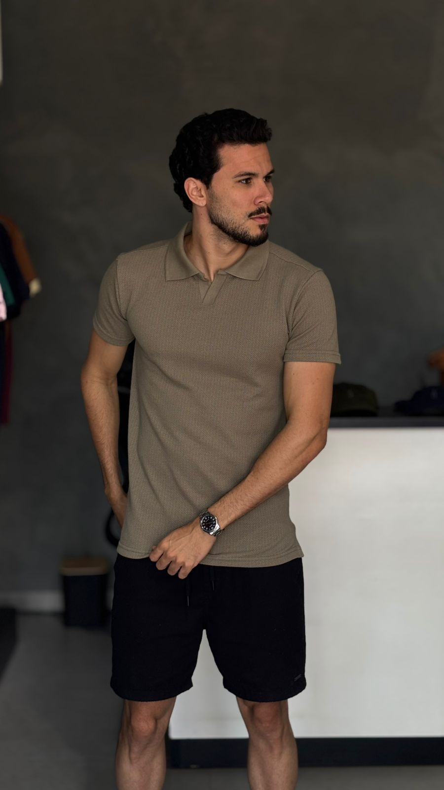 Camisa Polo Masculina Gola V branca  em Tricot – Estilo Italiano